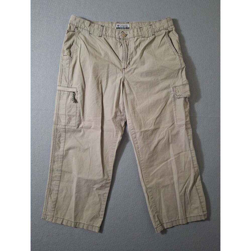 Columbia Capri Pants Women's 12 Khaki  Zip Front Hiking Fishing Inseam 22
